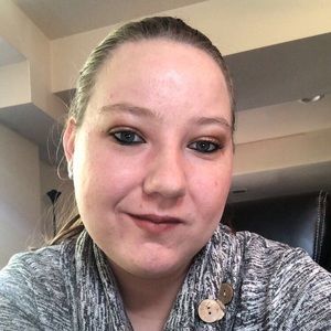 Meet your Posher, Tiffany